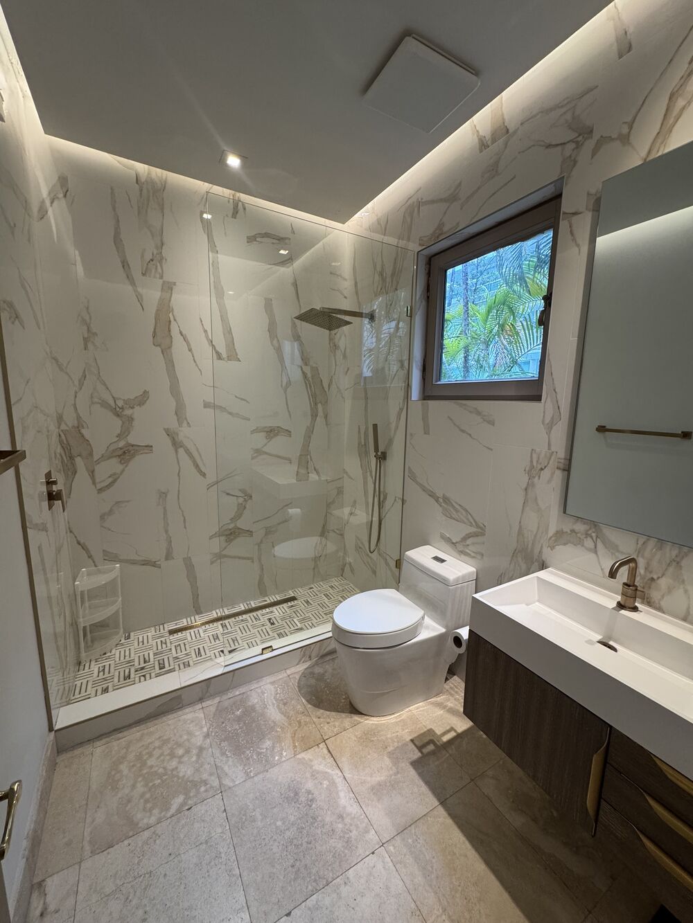 Cleaned and empty home in Coconut Grove, Florida, ready to list